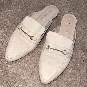 Women’s loafers